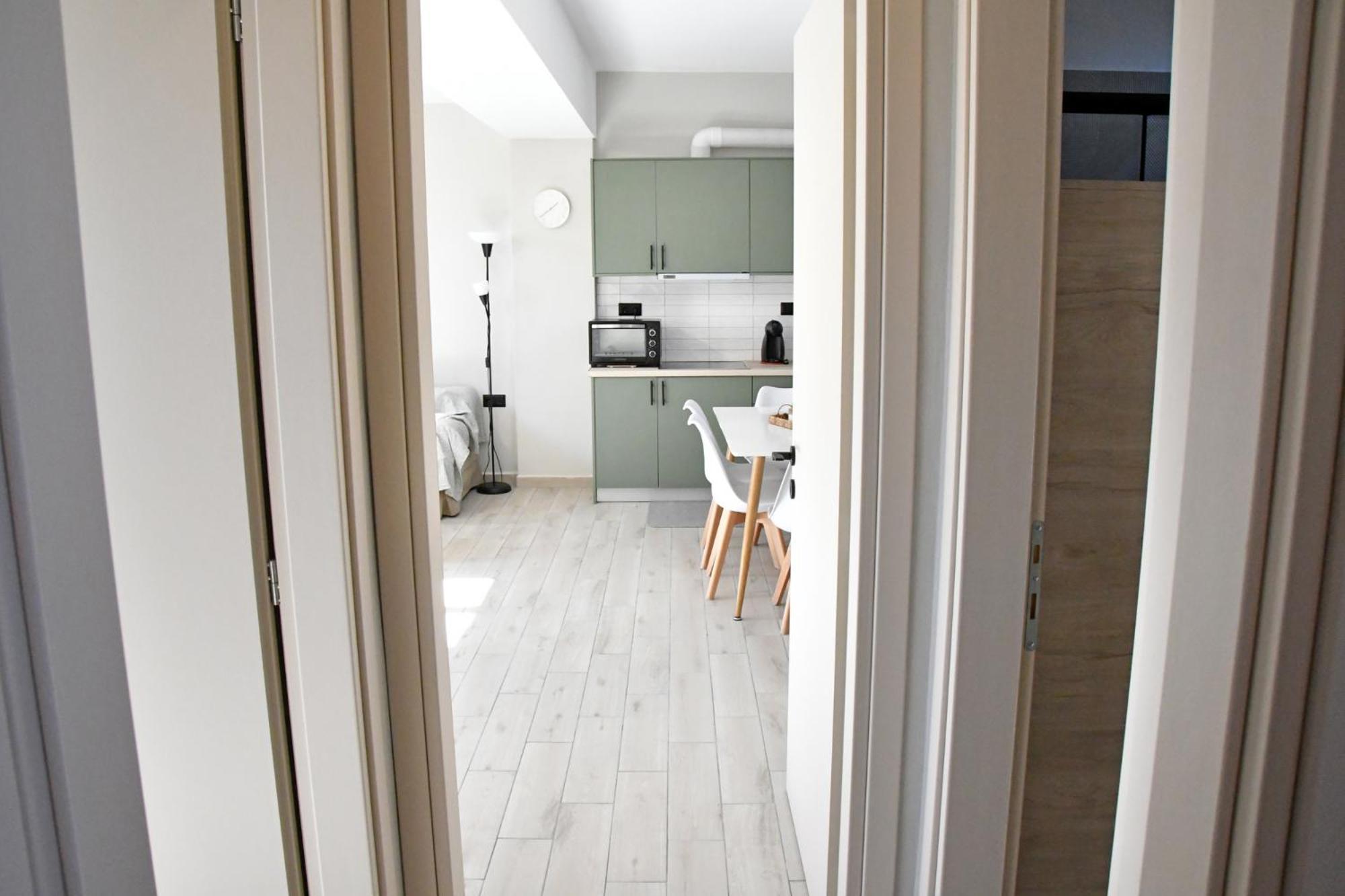 דירות Aegina Polles Εlies Cozy Αpartment מראה חיצוני תמונה